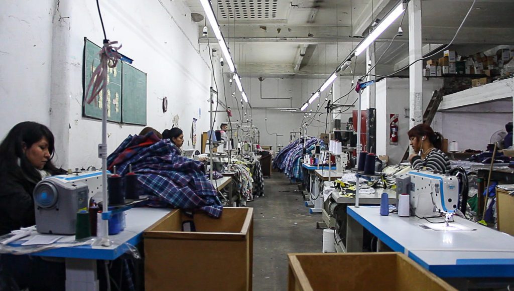 Textiles: Un trabajador no registrado gana más que uno formal
