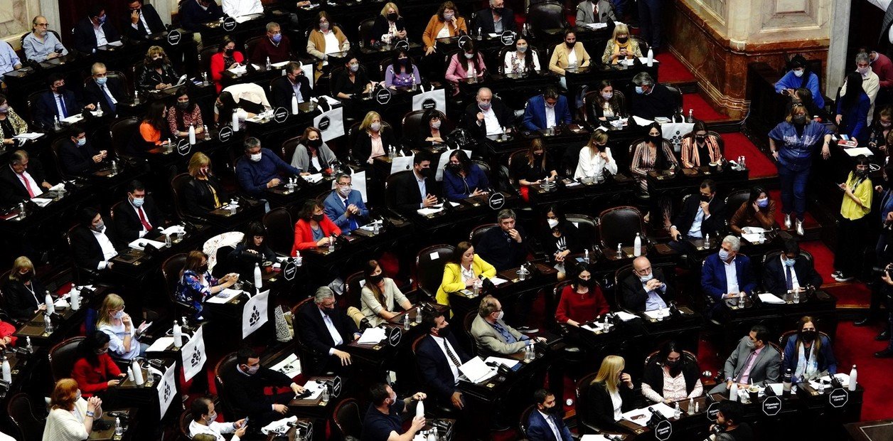 Polino: “El Poder Legislativo tiene que atender los derechos de los consumidores y no los de grandes grupos económicos”