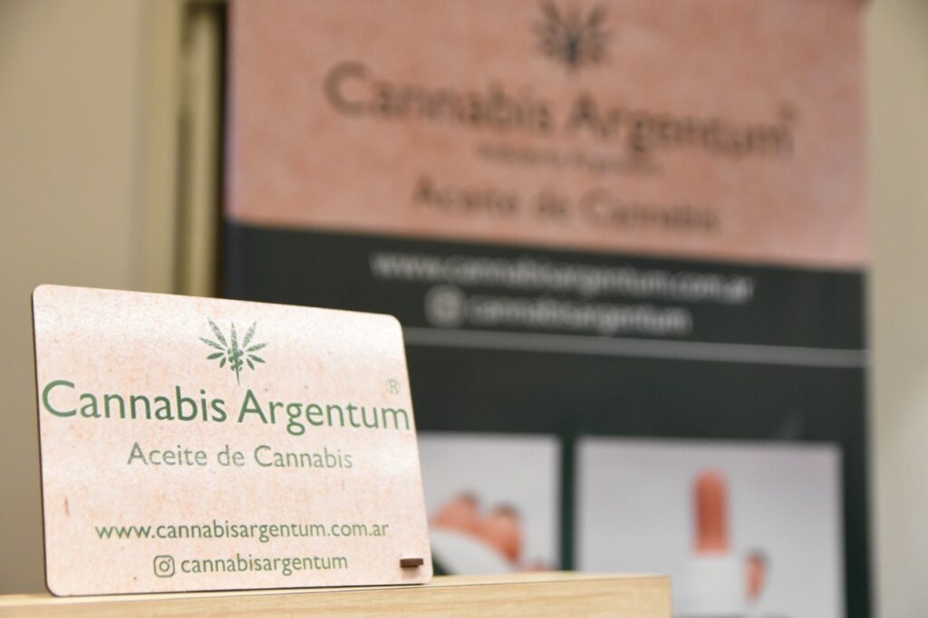 Cooperativismo y cannabis: Argentum se planta en la expo de Rosario