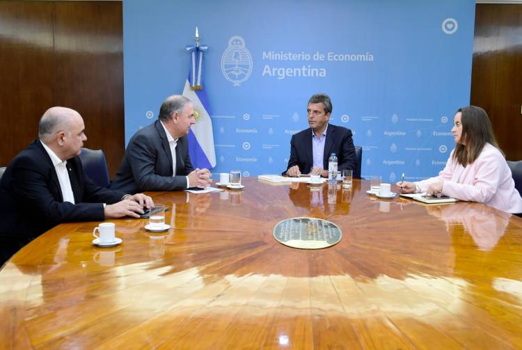 Sergio Massa recibió a Ariel Guarco, presidente de la Alianza Cooperativa Internacional