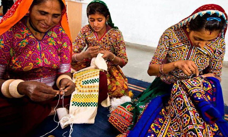 trabajo autogestionado de mujeres en India