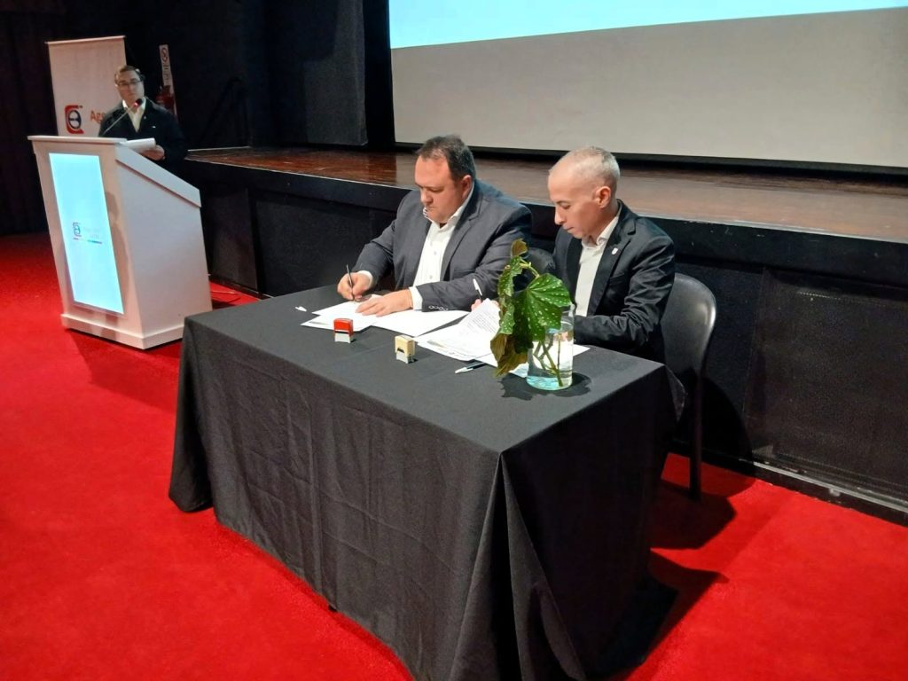 Cooperativa asociada a FECOSI impulsará un parque solar para fortalecer la generación eléctrica en Córdoba
