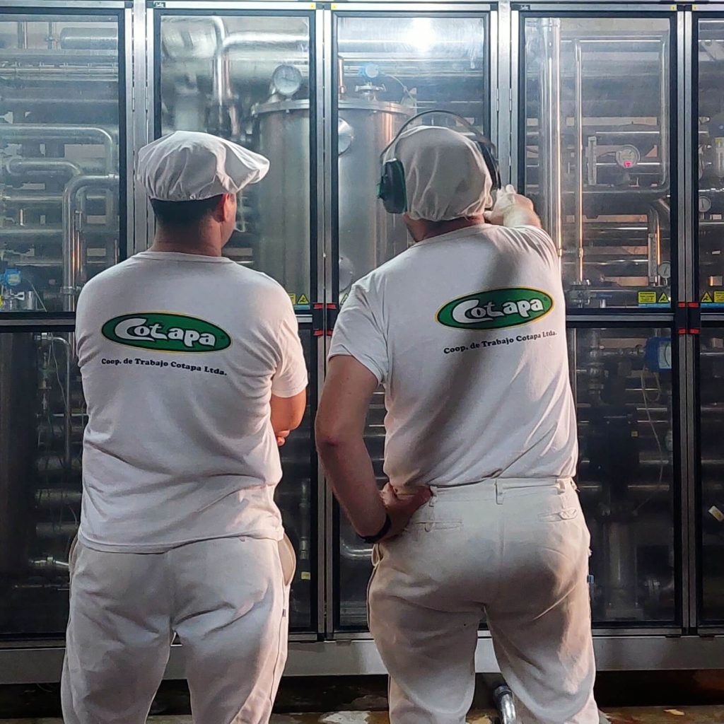 Trabajadores de la cooperativa Cotapa