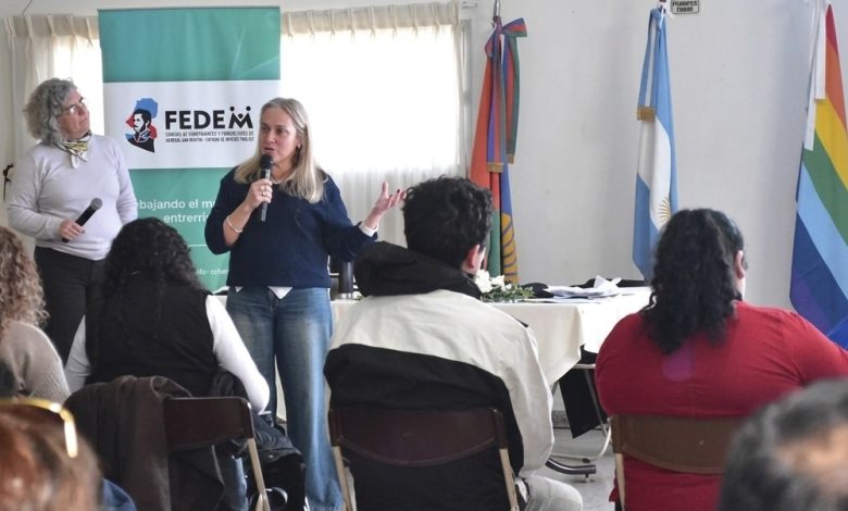 FEDEM: la formación en mutualismo escolar ya llegó a más de 400 docentes en Entre Ríos - Agencia Ansol FEDEM
