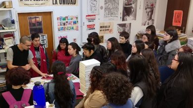 Cooperativa El Zócalo abrió nuevamente su taller gráfico a estudiantes de la UBA en el marco de sus 25 años - Agencia Ansol El Zócalo